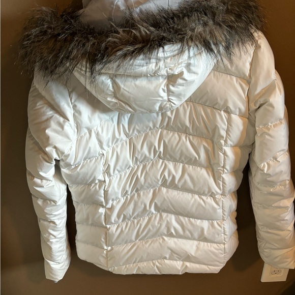 Columbia Puffer Jacket Women’s - Picture 2 of 9